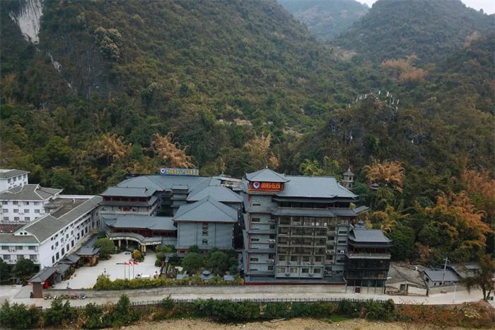 1738126895409184.jpg 640 (1).jpg