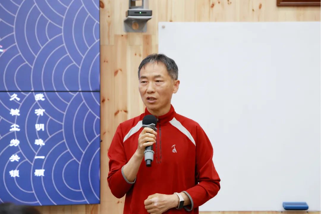 1749520979135971.jpg 1749520979135971.jpg