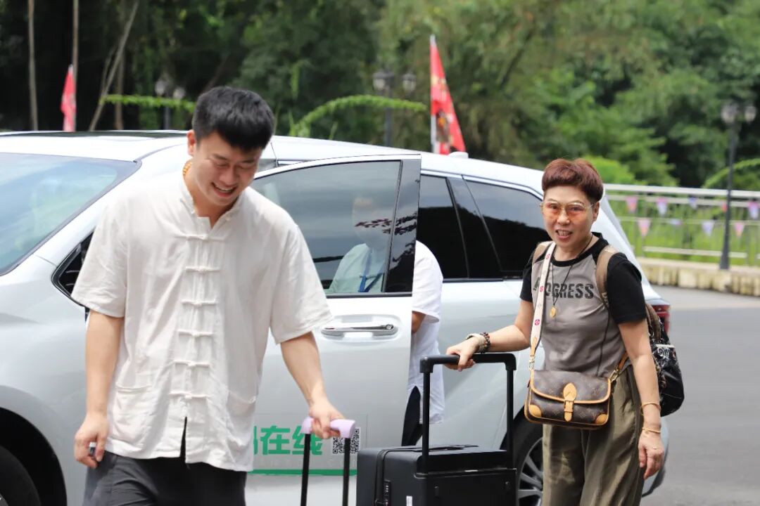 1759649319138063.jpg 1759649319138063.jpg